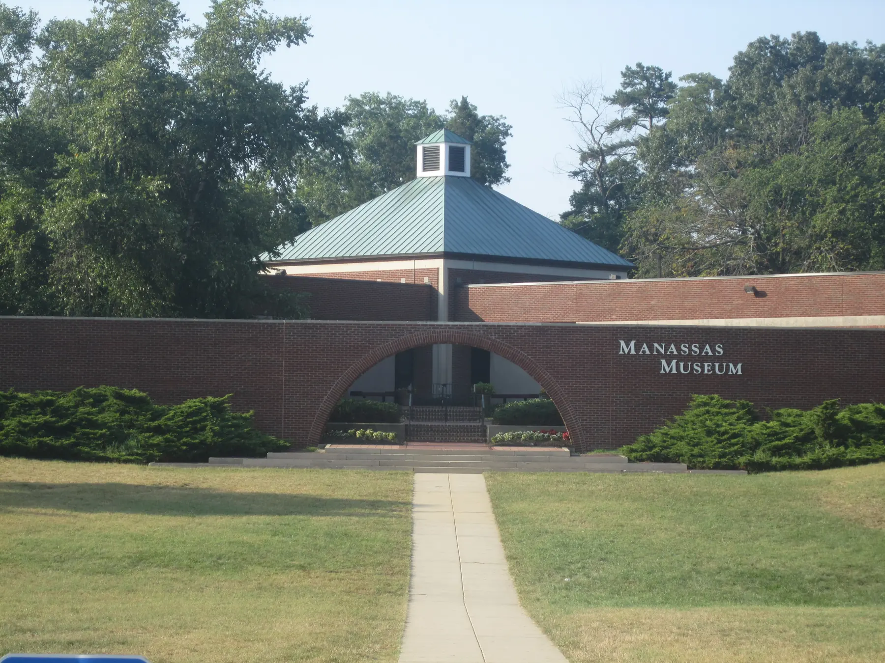 The Manassas Museum and its front lawn on Prince William Street, where the city's Christmas tree is lit at Santa Lights Manassas.
